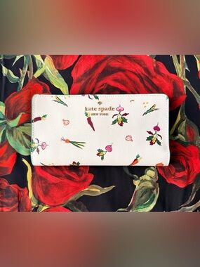 Kate Spade Harvest Time Printed Large Slim Bifold Wallet